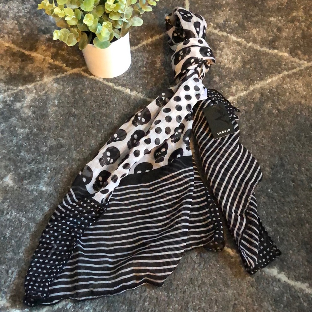 LIGHT Airy Mixed Pattern Scarf